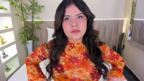 Snapshot of georginareyes chatting on June 6, 10:47 pm GeorginaReyes online show from June 6, 10:47 pm