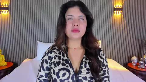 Snapshot of georginareyes chatting on June 8, 5:35 pm GeorginaReyes online show from June 8, 5:35 pm