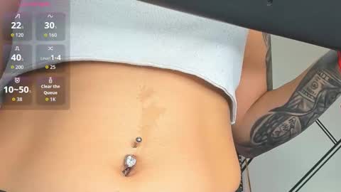 Snapshot of georginarousse_ chatting on February 22, 10:19 pm Georgina online show from February 22, 10:19 pm