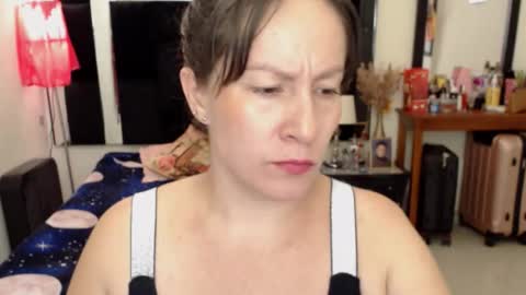 Snapshot of geral_bhri chatting on October 21, 10:21 pm geral bhri online show from October 21, 10:21 pm