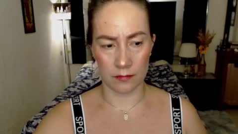 Snapshot of geral_bhri chatting on November 13, 8:52 pm geral bhri online show from November 13, 8:52 pm