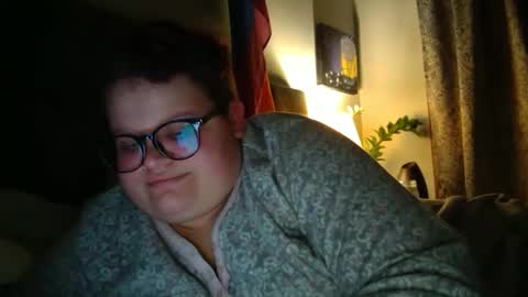gerivenburg20 online show from February 24, 1:36 am