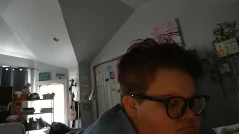 gerivenburg20 online show from February 24, 3:43 pm