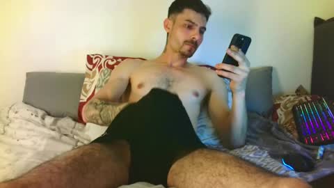 HeteroGermanbigdic77 online show from April 12, 8:14 pm