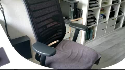 Snapshot of germinator33 chatting on September 11, 11:43 am germinator33 online show from September 11, 11:43 am