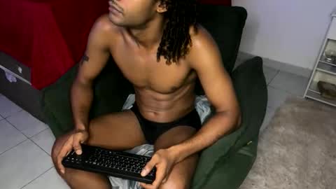 Snapshot of gerson229 chatting on June 3, 9:31 pm gerson229 online show from June 3, 9:31 pm
