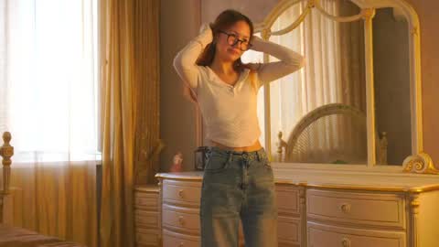 Kristy online show from April 16, 10:49 am