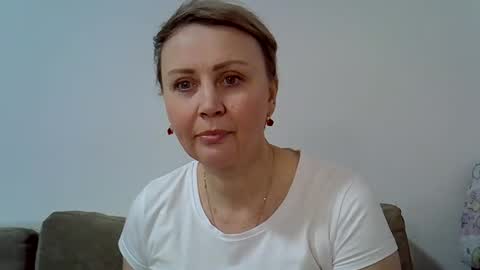 Snapshot of gessy_angel chatting on February 4, 8:20 am gessy_angel online show from February 4, 8:20 am
