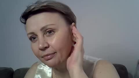 Snapshot of gessy_angel chatting on February 9, 8:07 am gessy_angel online show from February 9, 8:07 am
