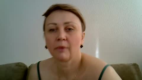 Snapshot of gessy_angel chatting on February 18, 7:59 am gessy_angel online show from February 18, 7:59 am
