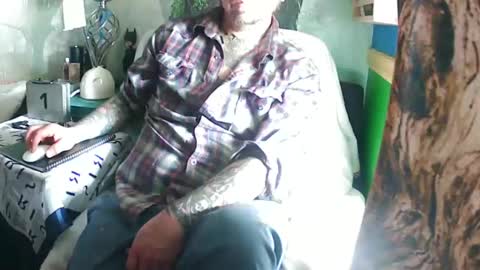 Snapshot of getfucked321jake chatting on January 22, 6:31 pm getfucked321jake online show from January 22, 6:31 pm