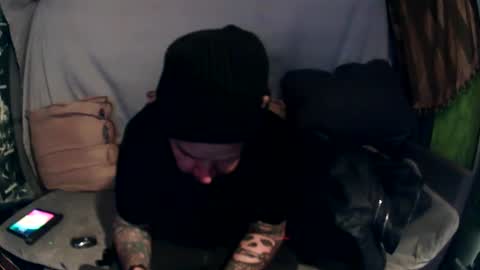 Snapshot of getfucked321jake chatting on December 22, 10:12 am getfucked321jake online show from December 22, 10:12 am