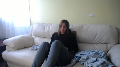 ggemas online show from February 6, 1:43 pm