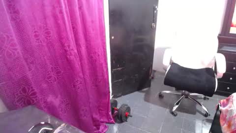 ggemas online show from April 9, 1:38 pm