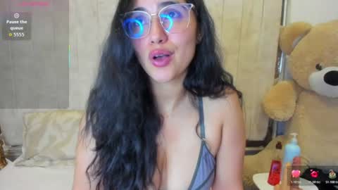 Snapshot of ghanimastrom chatting on July 15, 5:07 pm Danna Astrom online show from July 15, 5:07 pm