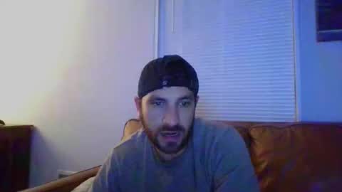 Snapshot of ghomps88 chatting on November 4, 8:46 am Gee online show from November 4, 8:46 am