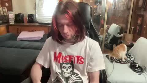 ghostboygbc online show from November 19, 4:23 am