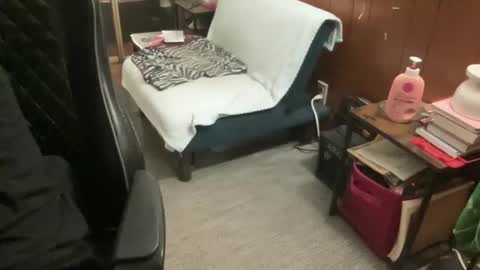 ghostboygbc online show from April 9, 4:12 am