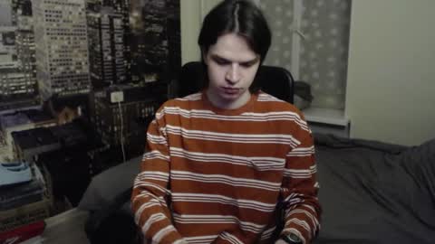 Snapshot of ghostfacefriends chatting on November 26, 5:25 pm Fedya online show from November 26, 5:25 pm