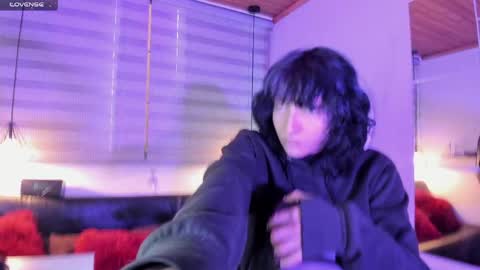 Allison  online show from March 17, 1:25 pm