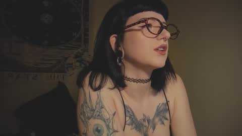 ghoticspectre online show from February 9, 4:55 pm