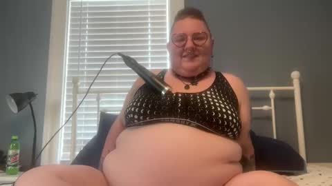 Snapshot of ghoulypopgirl chatting on September 29, 6:46 pm ghoulypopgirl online show from September 29, 6:46 pm