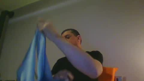 Snapshot of giaco1982 chatting on October 12, 5:50 am samuel online show from October 12, 5:50 am