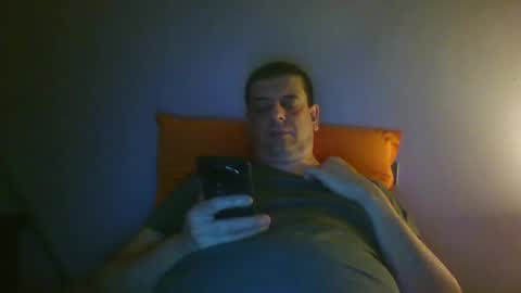 Snapshot of giaco1982 chatting on October 18, 7:09 am samuel online show from October 18, 7:09 am