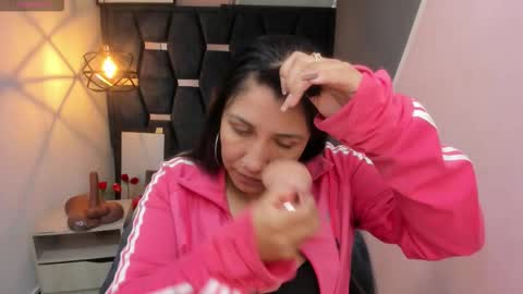 Snapshot of giafox_ chatting on September 23, 12:41 pm G I A FOX online show from September 23, 12:41 pm