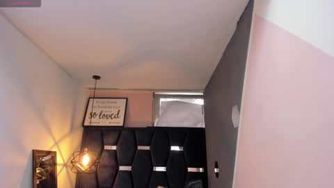 Snapshot of giafox_ chatting on October 10, 4:06 pm G I A FOX online show from October 10, 4:06 pm