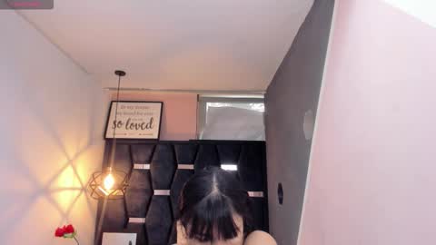 Snapshot of giafox_ chatting on October 30, 1:23 pm G I A FOX online show from October 30, 1:23 pm