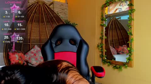 Snapshot of giafu chatting on December 30, 12:09 pm Gia online show from December 30, 12:09 pm