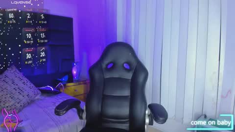 Snapshot of giafu chatting on October 24, 4:47 pm Gia online show from October 24, 4:47 pm