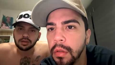 Snapshot of gianbenz chatting on July 29, 2:59 pm gianbenz online show from July 29, 2:59 pm