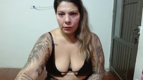 Gianna.. online show from November 30, 6:06 am