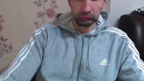 Snapshot of gianni_lion chatting on February 9, 1:04 pm Gianni online show from February 9, 1:04 pm