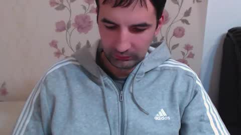 Snapshot of gianni_lion chatting on February 19, 6:26 pm Gianni online show from February 19, 6:26 pm