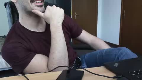 gianniamalfi online show from April 9, 5:29 pm