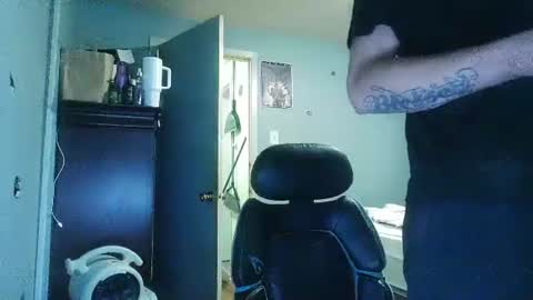 Snapshot of giantdick4u1991 chatting on September 30, 4:56 pm giantdick4u1991 online show from September 30, 4:56 pm