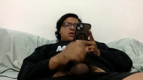 Snapshot of giardinoo13 chatting on December 19, 9:38 am giardinoo13 online show from December 19, 9:38 am