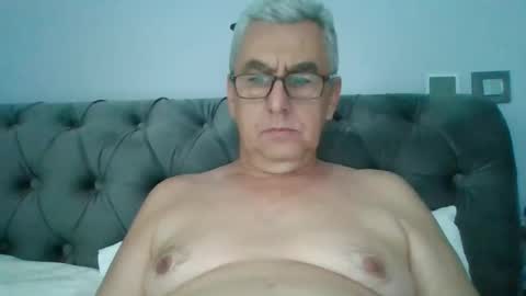 gigi1970 online show from September 14, 12:48 pm