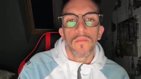 Gigi online show from December 20, 5:14 am