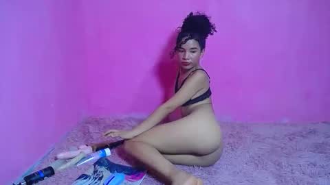 GIGI STCOTT online show from March 16, 11:09 pm