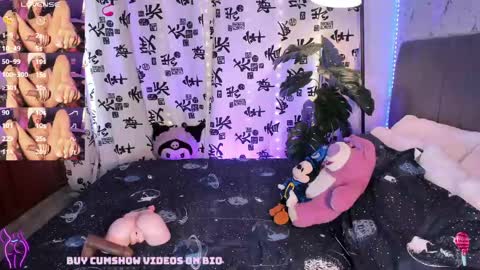Snapshot of gigi_zahir chatting on May 23, 5:39 pm Catty Zahir online show from May 23, 5:39 pm