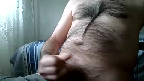Snapshot of gigigegio chatting on April 29, 2:21 pm gigigegio sky online show from April 29, 2:21 pm