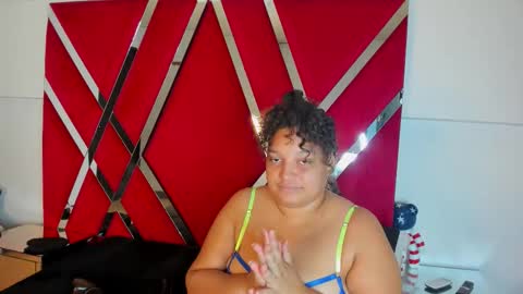 gigiht online show from January 17, 8:45 pm