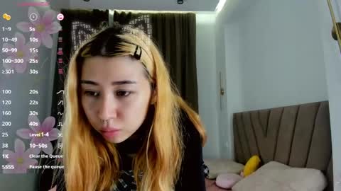 Jany online show from April 2, 1:20 pm