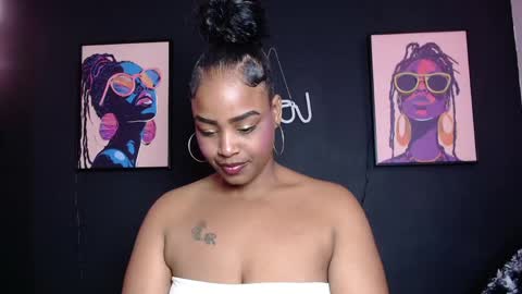 gigimle online show from April 14, 1:39 pm