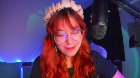 Snapshot of gigimooon chatting on November 12, 2:12 am gigimooon online show from November 12, 2:12 am