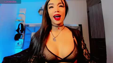 Snapshot of gigitremblay chatting on June 21, 8:33 pm gigitremblay online show from June 21, 8:33 pm